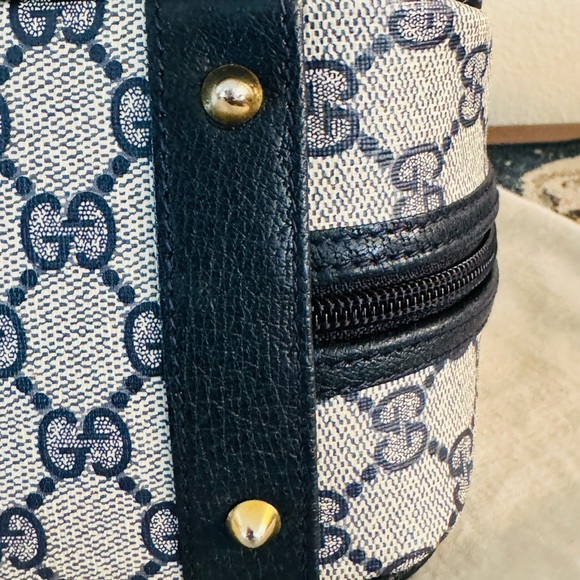 AUTHENTIC VINTAGE GUCCI Navy Monogram GG BAG 80’s W/GUCCI Dustbag Excellent Cond - Picture 9 of 14